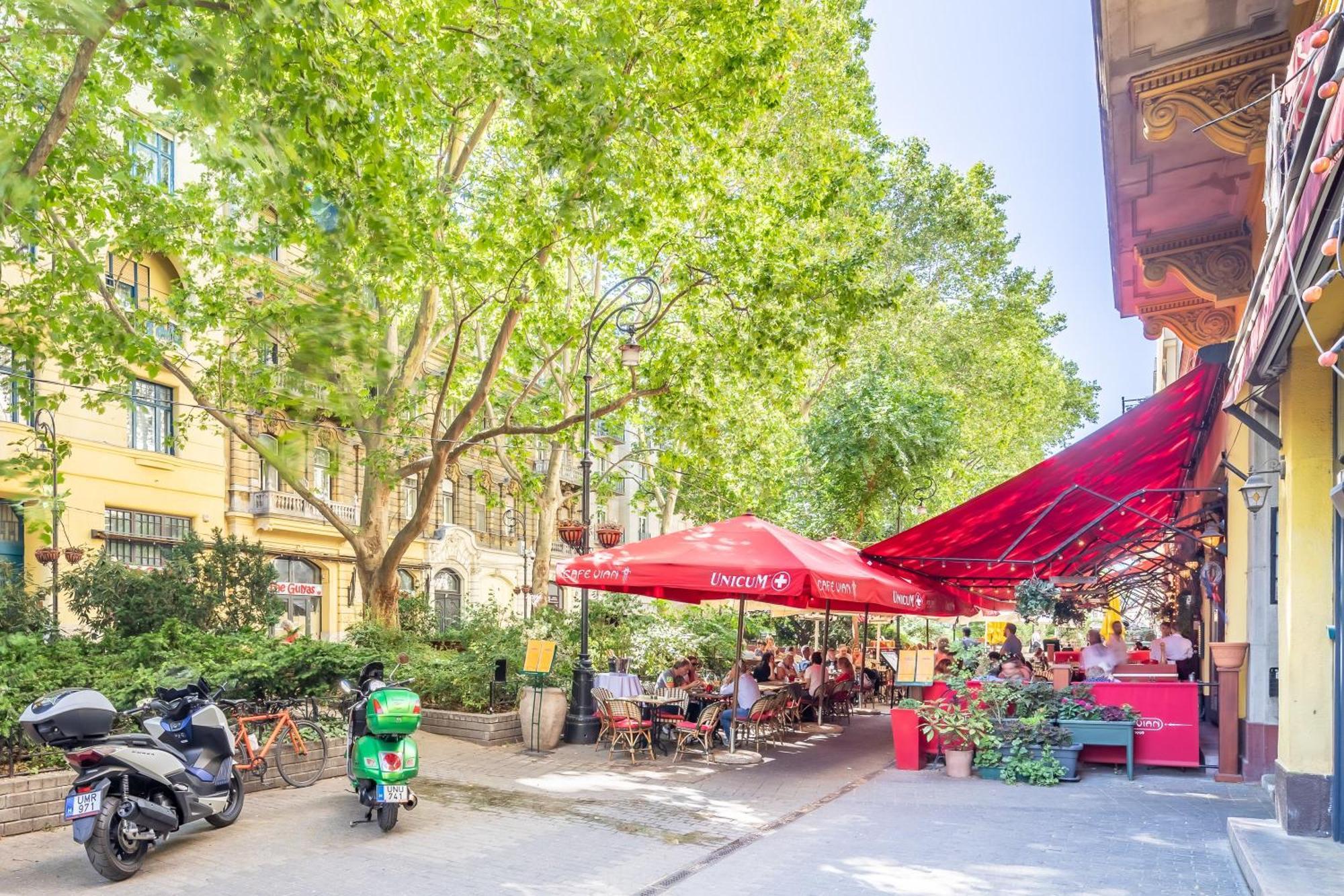 Very Central - Free Parking - Balcony — Photos 1